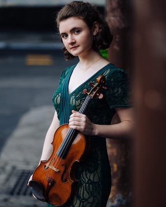 Clara Neubauer - Violine