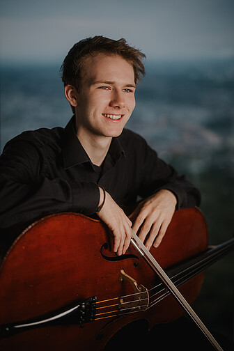 Lionel Martin - Cello